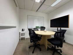 Robinson 112 (D1), Office #588637801
